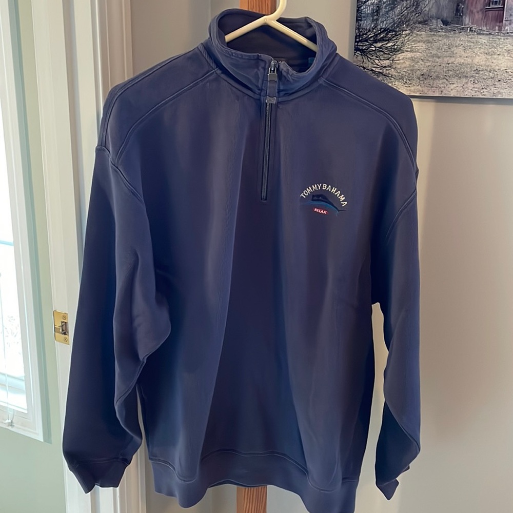 Tommy Bahama Sweatshirt